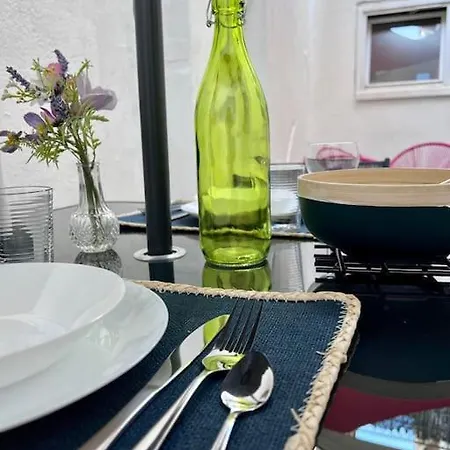 Studio 107 - Proche Cite Medievale Apartment *